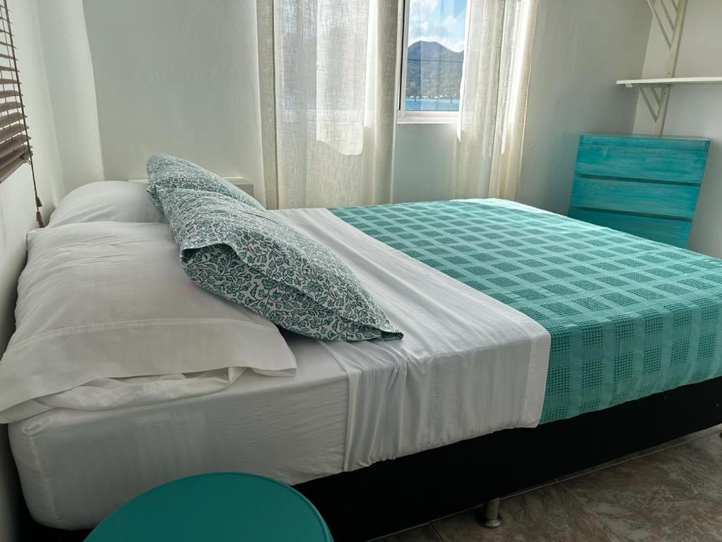 Hotel Miss Francias Home Santa Catalina Island Eksteriør bilde